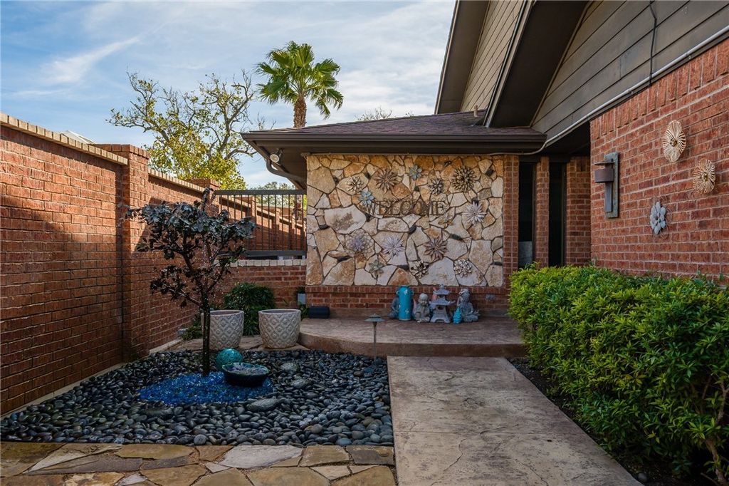 5914 Parkland Dr, Corpus Christi, TX 78413 — photo 5