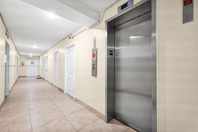 1830 Dixieanna St 506, Hollywood, FL 33020