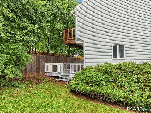 6 Sunnyside Avenue, Hamden, CT 06518