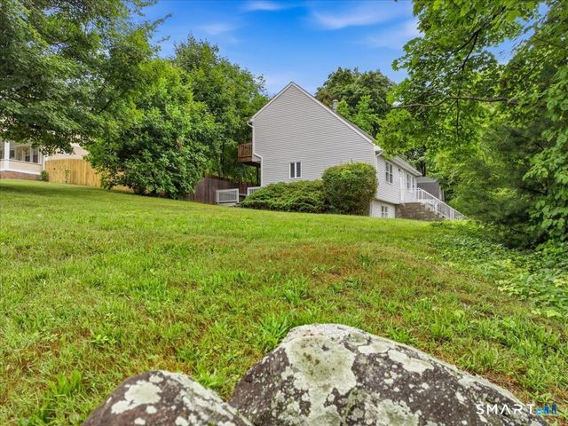 6 Sunnyside Avenue, Hamden, CT 06518