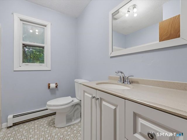 6 Sunnyside Avenue, Hamden, CT 06518