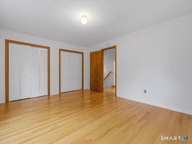 6 Sunnyside Avenue, Hamden, CT 06518