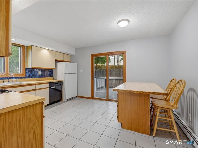 6 Sunnyside Avenue, Hamden, CT 06518