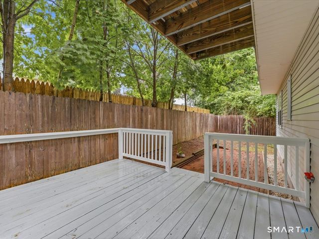 6 Sunnyside Avenue, Hamden, CT 06518