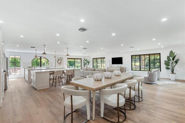 4456 Hickory Drive, Palm Beach Gardens, FL 33418