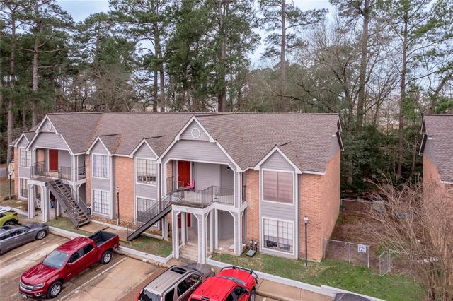 2402 Sycamore Avenue D8, Huntsville, TX 77340