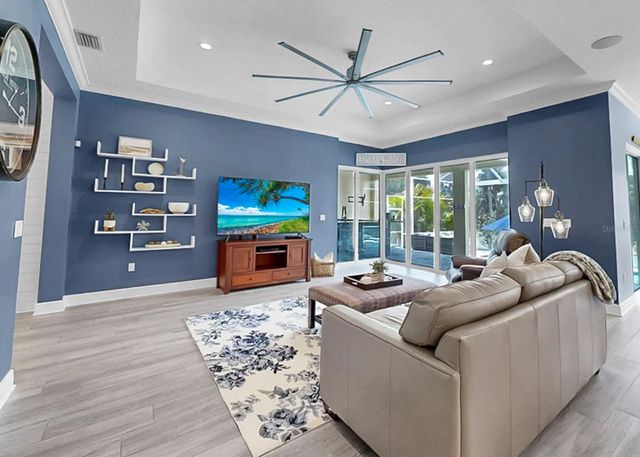 708 MANNS HARBOR DRIVE, Apollo Beach, FL 33572