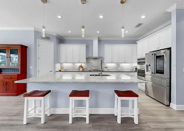 708 MANNS HARBOR DRIVE, Apollo Beach, FL 33572