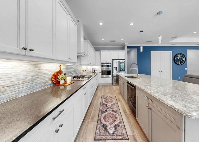 708 MANNS HARBOR DRIVE, Apollo Beach, FL 33572