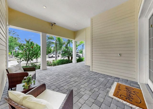 708 MANNS HARBOR DRIVE, Apollo Beach, FL 33572