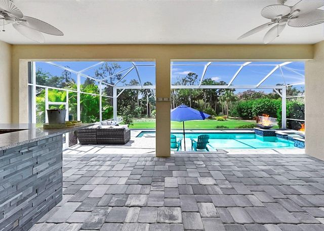 708 MANNS HARBOR DRIVE, Apollo Beach, FL 33572