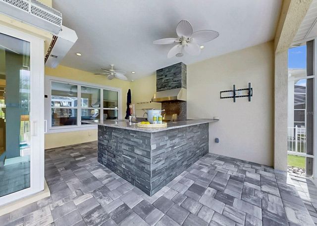 708 MANNS HARBOR DRIVE, Apollo Beach, FL 33572