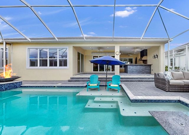 708 MANNS HARBOR DRIVE, Apollo Beach, FL 33572