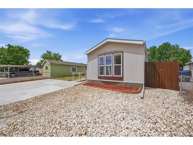 1108 Maclean St, Dacono, CO 80514