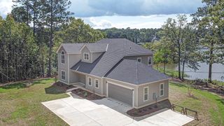 317 Hinton Drive, Hamilton, GA 31811