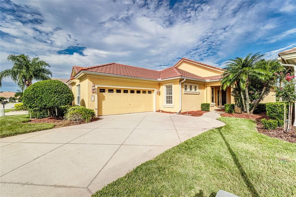 2564 LAUREL GLEN DRIVE, Lakeland, FL 33803