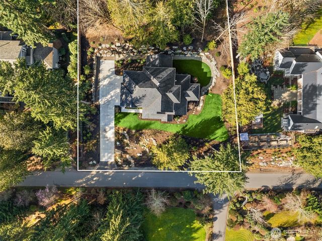 6555 Ridge Lane NE, Bainbridge Island, WA 98110