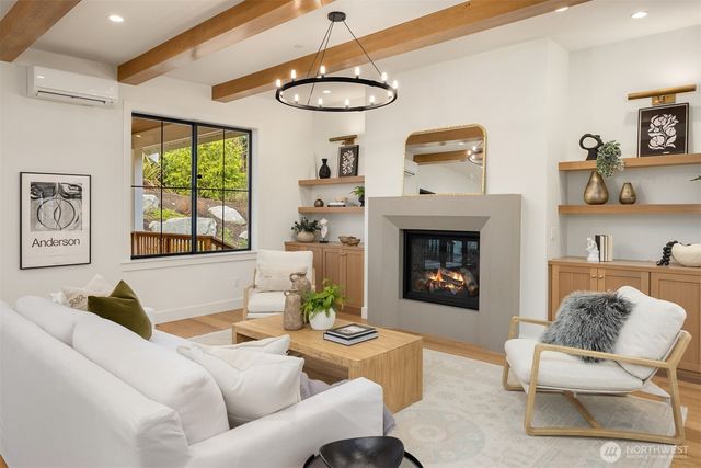 6555 Ridge Lane NE, Bainbridge Island, WA 98110