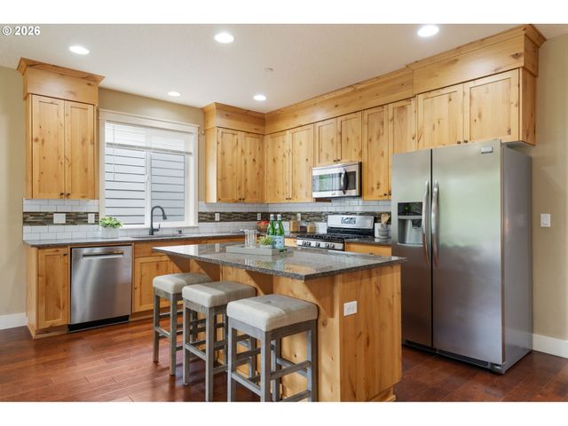 8125 Sw 174TH Ter, Beaverton, OR 97007