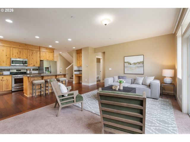 8125 Sw 174TH Ter, Beaverton, OR 97007