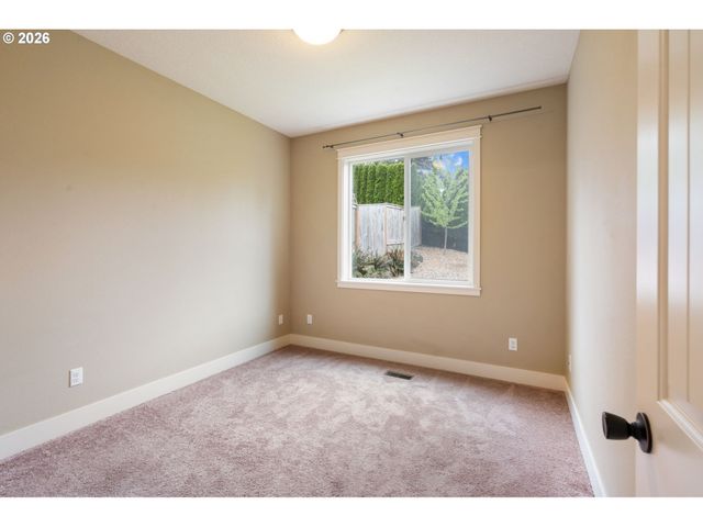 8125 Sw 174TH Ter, Beaverton, OR 97007