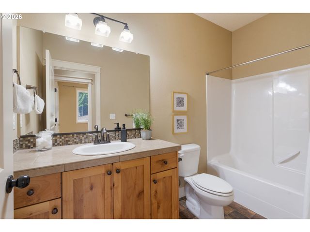 8125 Sw 174TH Ter, Beaverton, OR 97007