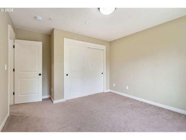 8125 Sw 174TH Ter, Beaverton, OR 97007