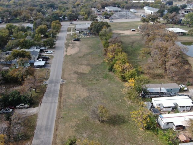 6019 Mccullar Street, Haltom City, TX 76117