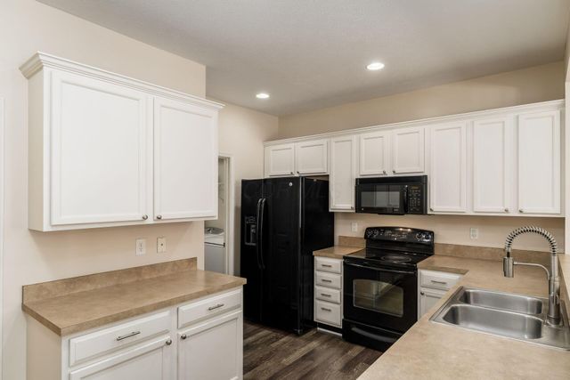 3977 Spectacle Drive, Columbus, OH 43230