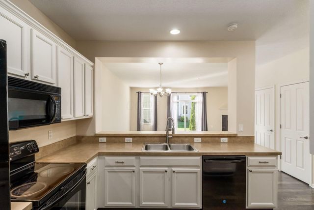 3977 Spectacle Drive, Columbus, OH 43230