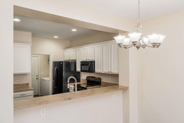 3977 Spectacle Drive, Columbus, OH 43230