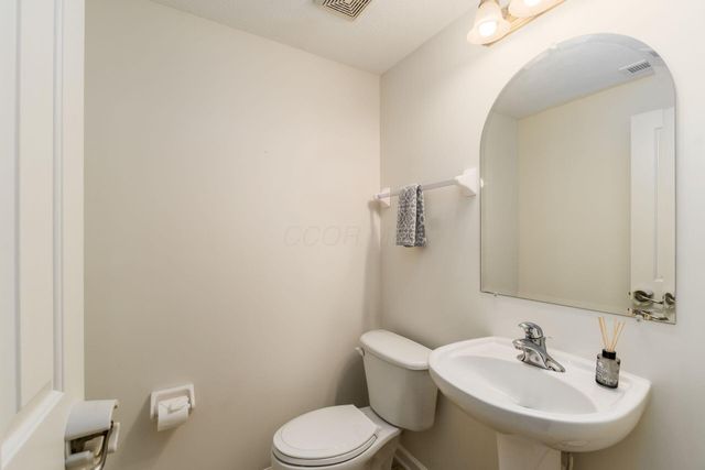 3977 Spectacle Drive, Columbus, OH 43230