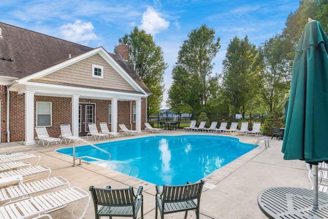 3977 Spectacle Drive, Columbus, OH 43230