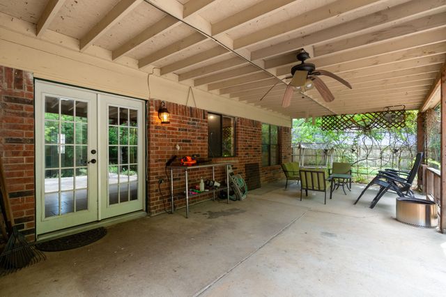 3902 Brookgate Court, Arlington, TX 76016