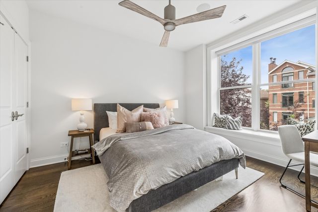 2107 W Erie Street, Chicago, IL 60612