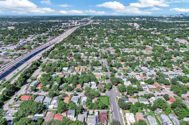 511 NW 44th St B, Miami, FL 33127