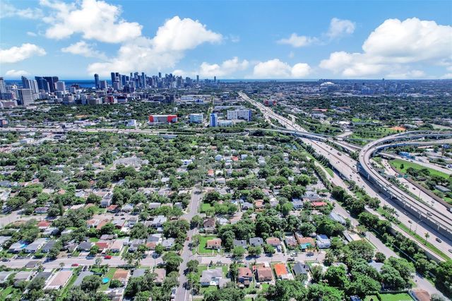 511 NW 44th St B, Miami, FL 33127