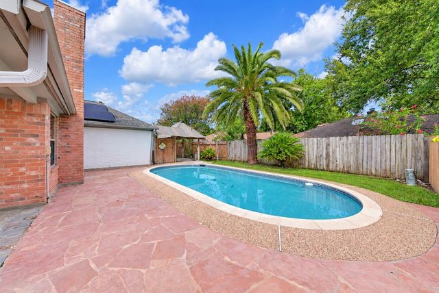 15702 Fern Ridge Drive, Houston, TX 77084
