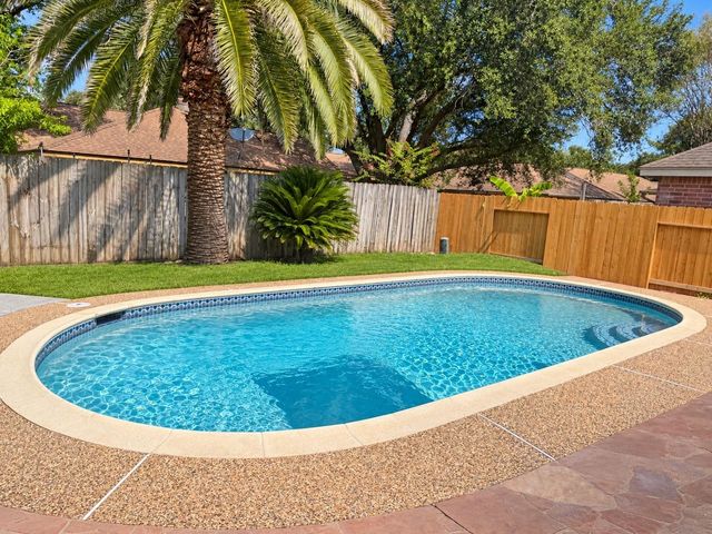15702 Fern Ridge Drive, Houston, TX 77084