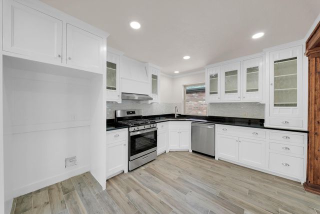 15702 Fern Ridge Drive, Houston, TX 77084