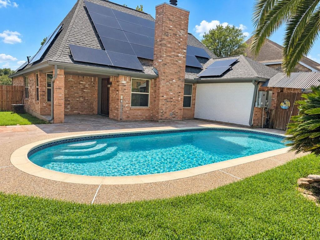 15702 Fern Ridge Drive, Houston, TX 77084