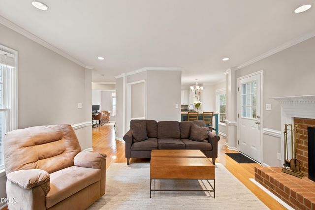 1643 Jamestowne Place, Chapel Hill, NC 27517