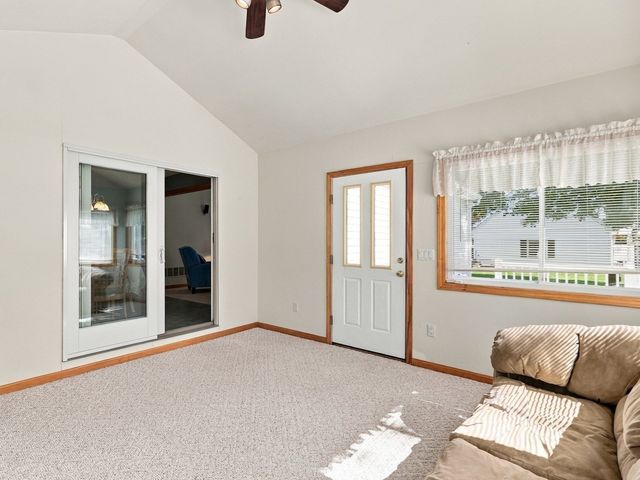 473 Main Street, Hudson, MA 01749
