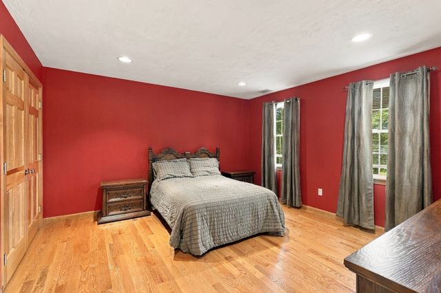 473 Main Street, Hudson, MA 01749