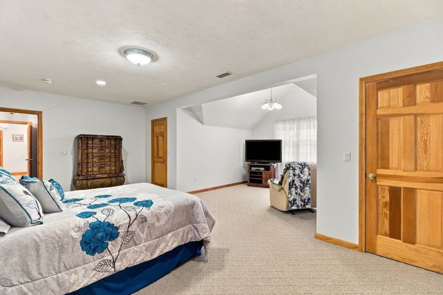 473 Main Street, Hudson, MA 01749