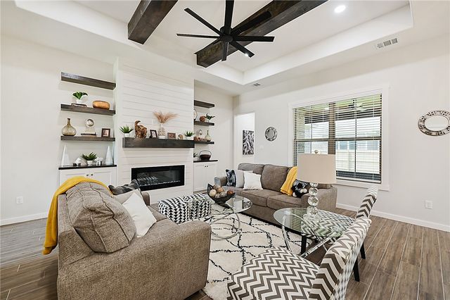2805 Captain Drive, Bryan, TX 77808