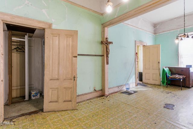 1028 S Gage Avenue, Los Angeles, CA 90023