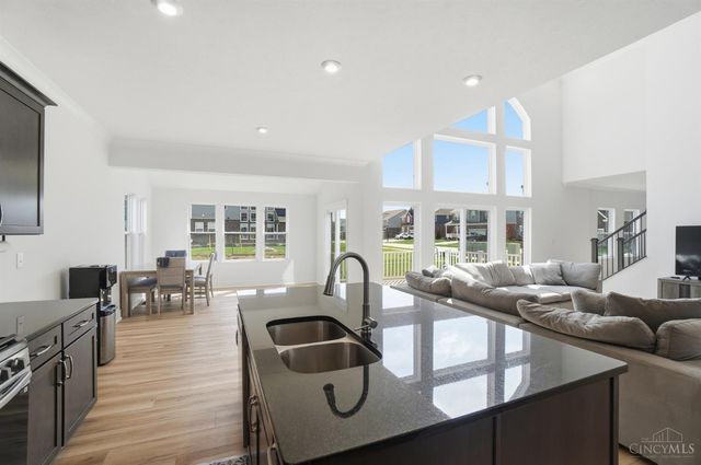 5900 Carriage Meadows Drive, Liberty Twp, OH 45011