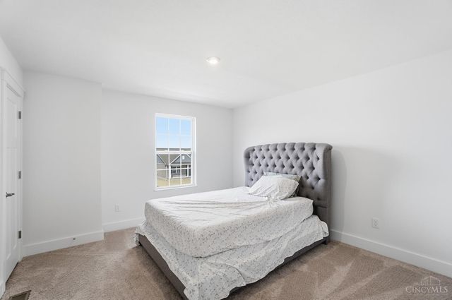 5900 Carriage Meadows Drive, Liberty Twp, OH 45011