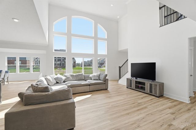 5900 Carriage Meadows Drive, Liberty Twp, OH 45011